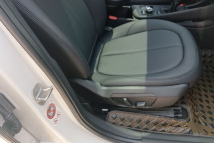 Used BMW X1 2016 sDrive18Li Fashion Model Right Front Seat