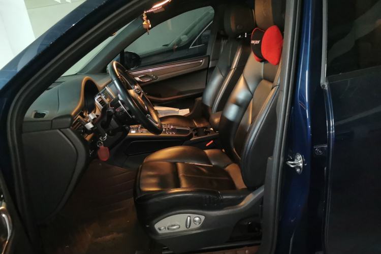 Used Porsche Macan 2014 Macan 2.0T
