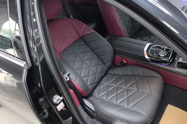 Used BMW 7 Series 2023 735Li M Sport Package
