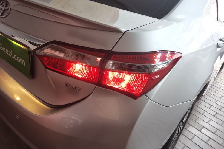 Used Toyota Corolla 2017 Revised Version 1.2T S-CVT GL-i Right Rear Taillight