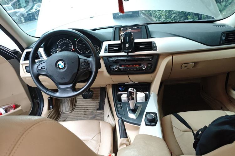 Used BMW 3 Series 2014 320i Sport Edition