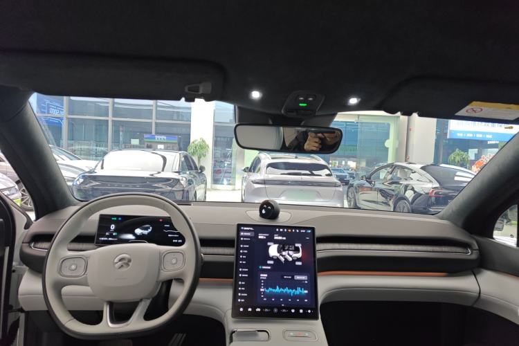 Used Nio ES6 2024 75 kWh