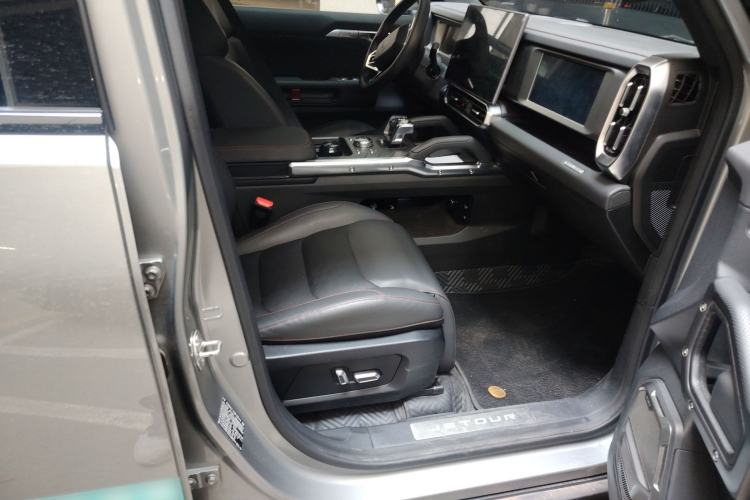 Used JETOUR Shanhai Traveler C-DM 2024 C-DM 208KM Mountain & Wilderness Edition