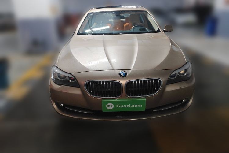 Used BMW 5 Series 2013 525Li Leading Model
