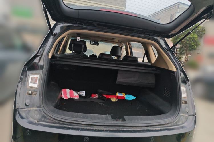 Used Baojun 560 2015 1.8L manual luxury version