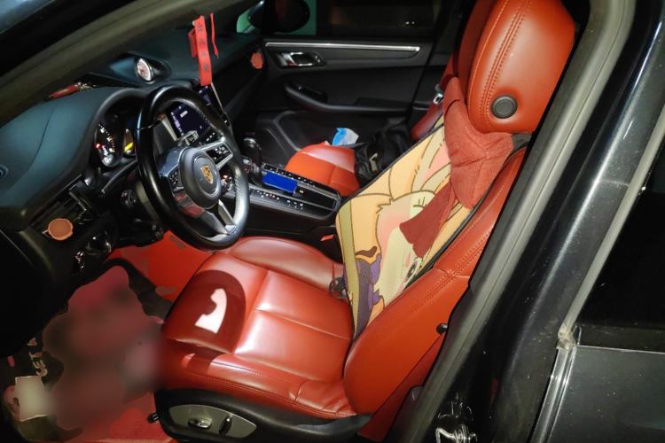 Used Porsche Macan 2020 Macan 2.0T Left Front Seat