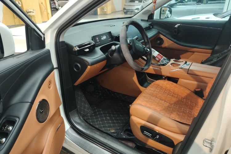 Used AION V 2024 Aion Tyrannosaurus 520 Smart Luxury Edition