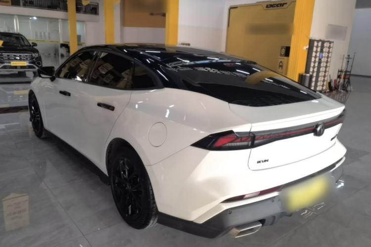 Used CHANGAN UNI-V 2024 1.5T Prestige Edition
