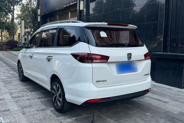 Used Baojun 360 2019 1.5L Manual Luxury Version China VI Exterior 4
