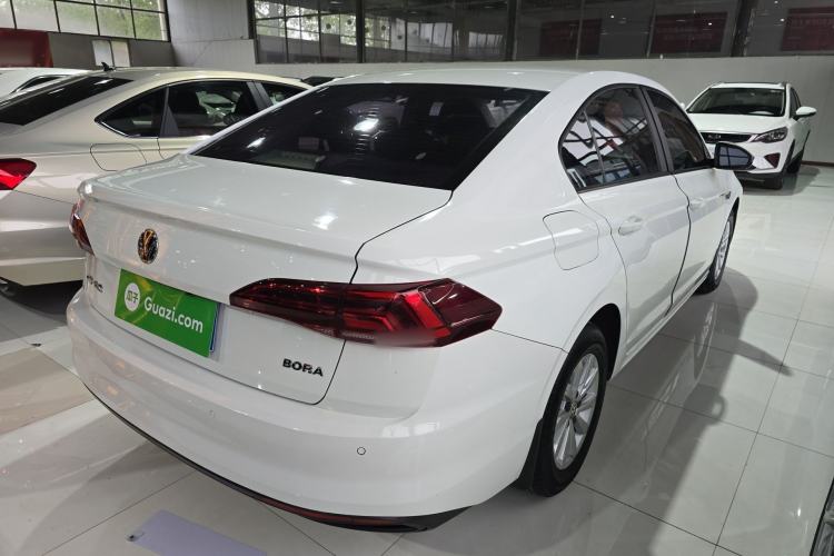 Used Volkswagen Bora 2019 1.5L Automatic Fashion Model Rear Right 45 Deg