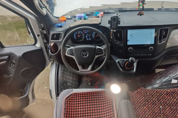 Used Foton Toano 2024 Tuyano Pro Multi-Function 2.0T Manual Rear-Drive Long Wheelbase Mid-Roof Design Single Rear Tire—Available in 5/6/7/9-Seater Configurations