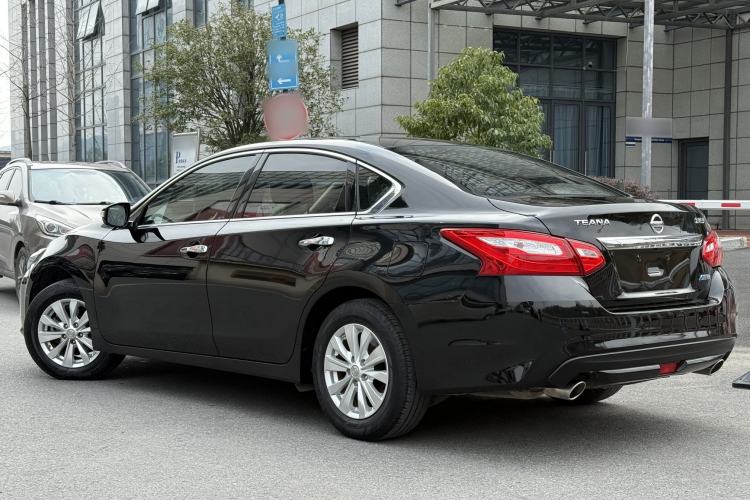 Used Nissan Teana 2018 2.0L XL Smart Upgrade Edition Exterior 3