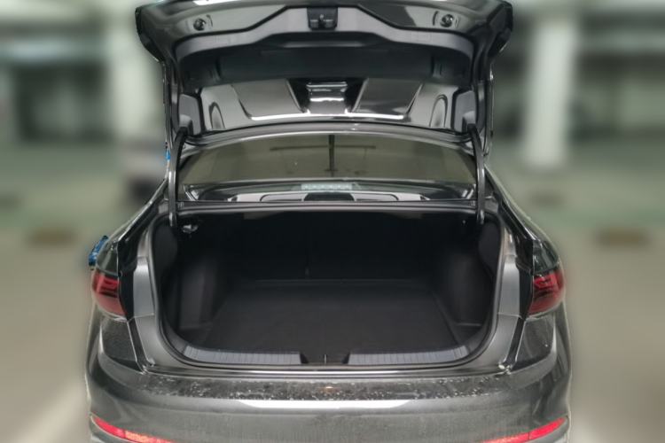 Used Volkswagen Sagitar 2025 Revised Version Three 300TSI DSG Excellence Edition