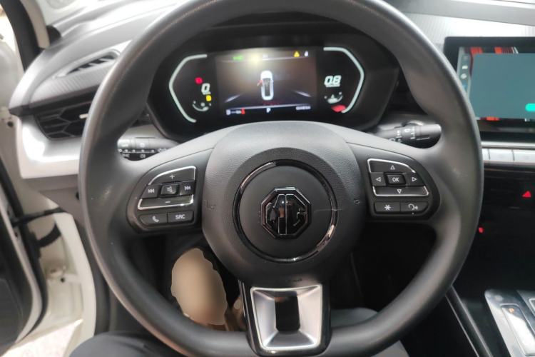 Used MG 5 2021 Revised Version 180 DVVT CVT Youth Luxury Edition Steering Wheel