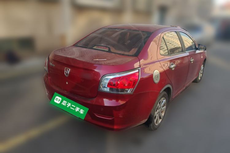 Used Baojun 630 2013 1.5L manual standard version