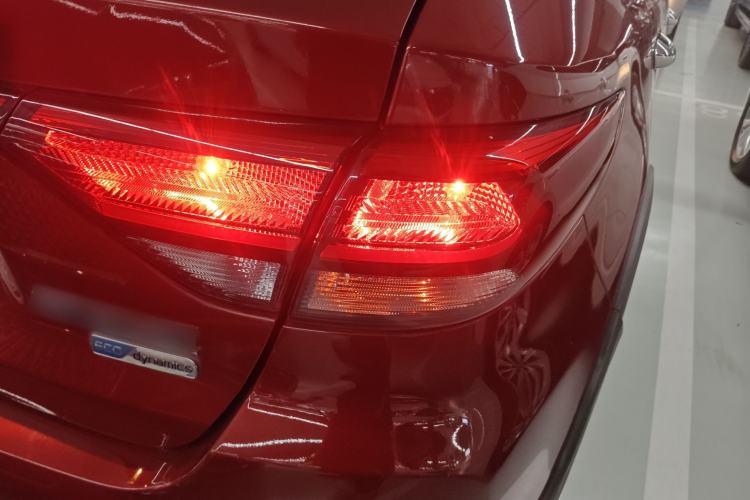 Used Kia KX Cross 2017 1.4L AT GLS Exterior 3