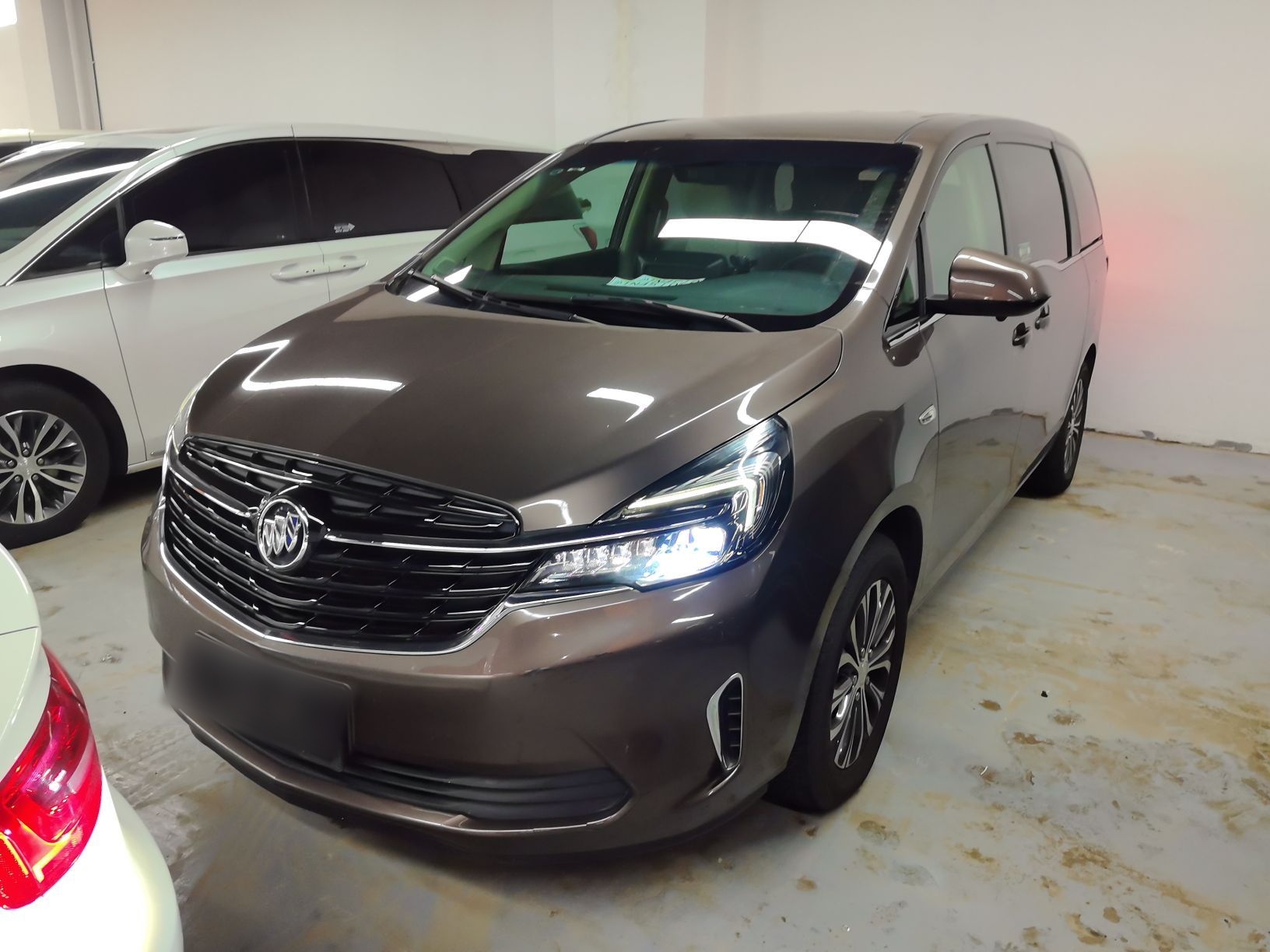 Parte inferior delantera