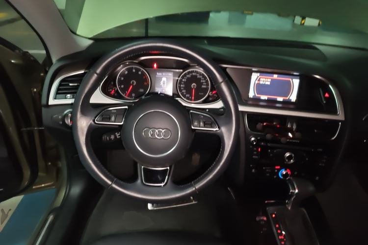 Used Audi A4L 2013 35 TFSI Automatic Comfort Model