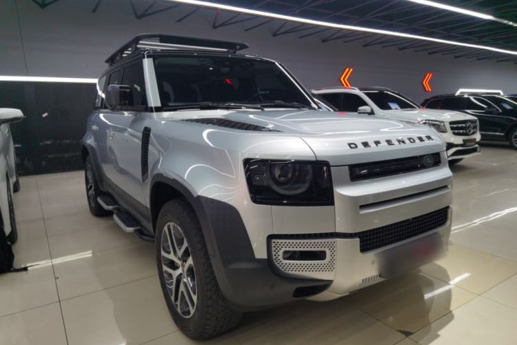 Used Land Rover Defender 2022 110 P400 Dark Edition
