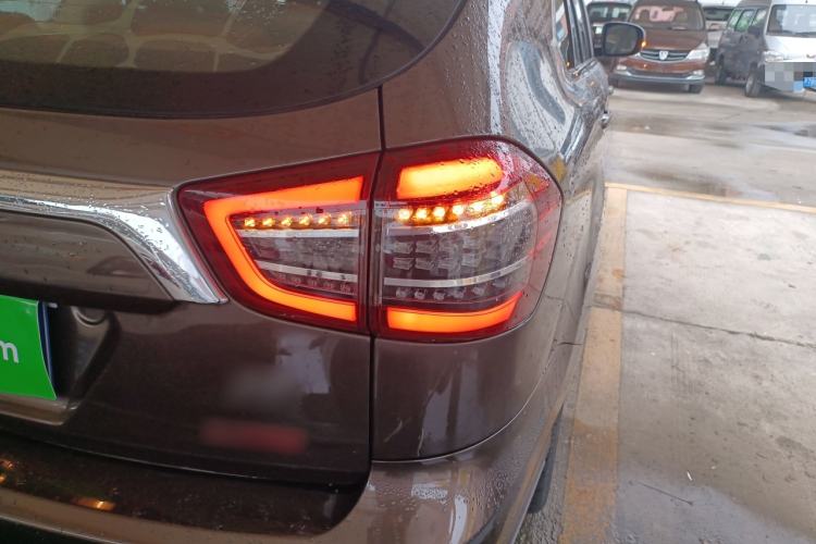Used BYD S7 2017 2.0T Automatic Luxury Model Right Rear Taillight