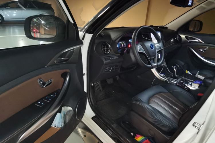 Used BYD Song New Energy 2017 Song DM 1.5TID All-Wheel Drive Luxury Model
