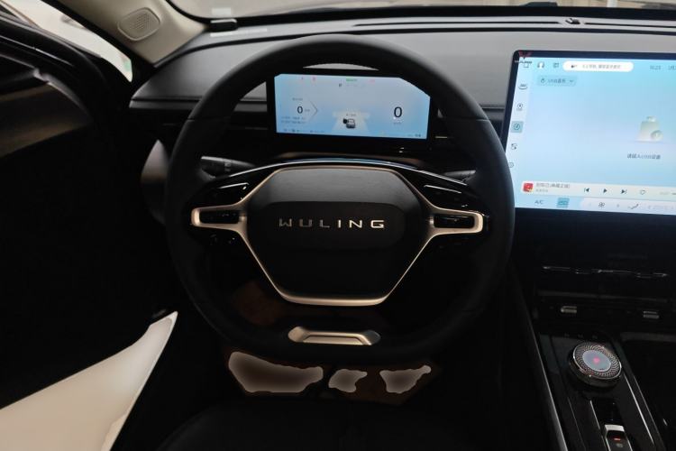 Used Wuling Xingguang 2023 150 Advanced Edition
