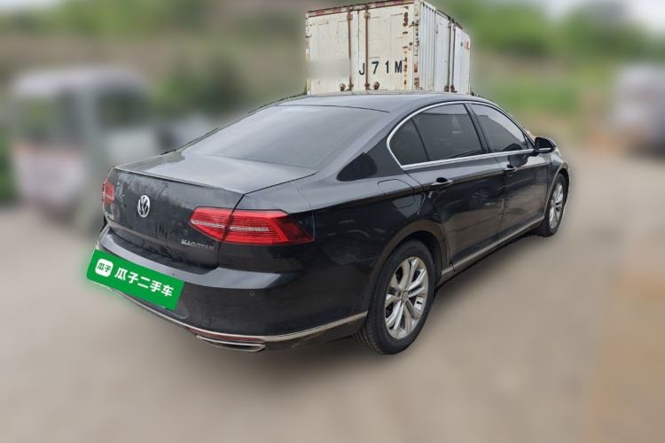 Used Volkswagen Magotan 2018 380TSI DSG Luxury Model Rear Right 45 Deg