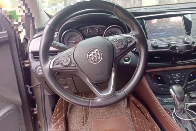 Used Buick Envision 2018 20T Two-Wheel Drive Luxury Model
