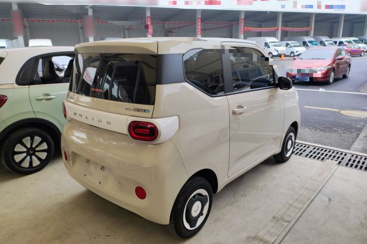 Used Wuling Hongguang MINIEV 2024 3rd Generation 215km Youth Edition
