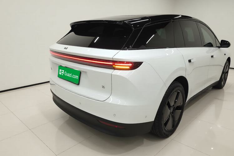 Used Li Auto Li Auto i6 2025 Model Two-Wheel-Drive Standard Type
