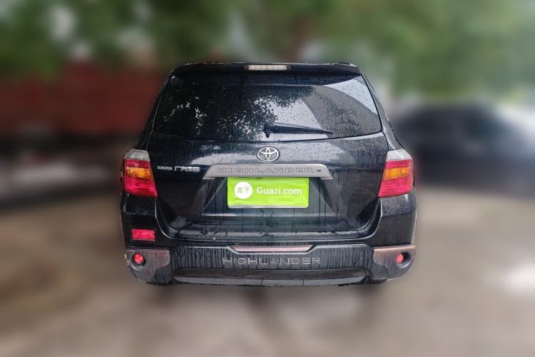 Used Toyota Highlander 2011 2.7L Two-Wheel Drive 7-Seater Luxury Edition
