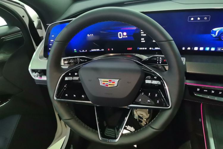 Used Cadillac XT5 2025 2.0T Luxury Version