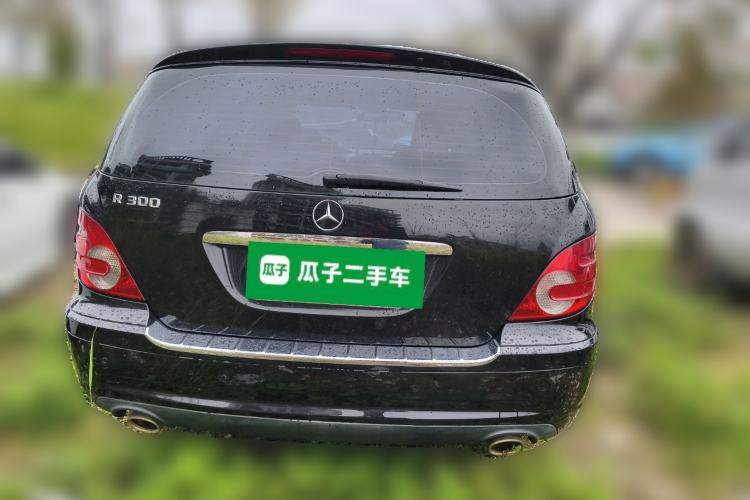 Used Mercedes-Benz R-Class 2009 R 300 L Luxury Model