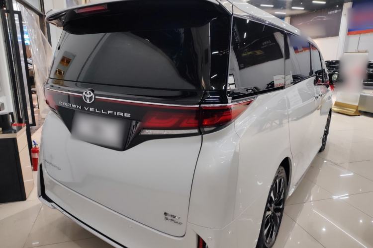 Used Toyota Vellfire 2024 Crown Dual-Engine 2.5L Supreme Executive Edition
