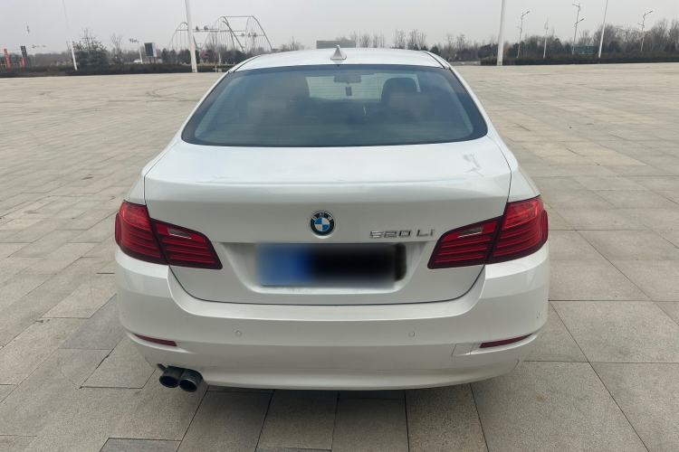 Used BMW 5 Series 2014 520Li Elegant Model
