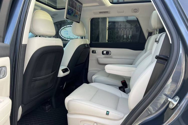 Used Leapmotor C16 2024 Range-Extended 200 Luxury Edition