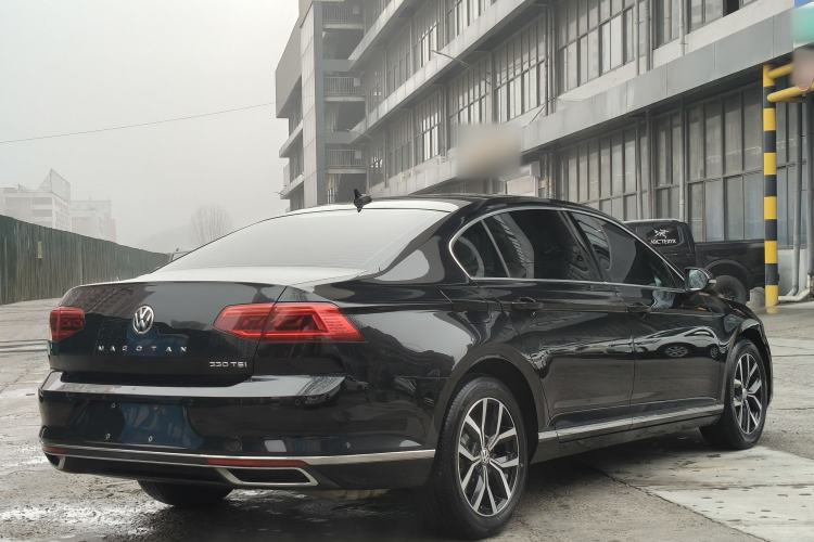 Used Volkswagen Magotan 2020 330TSI DSG Leading Model
