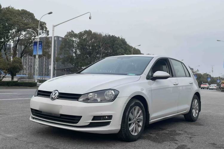 Used Volkswagen Golf 2015 1.6L Automatic Fashion Model