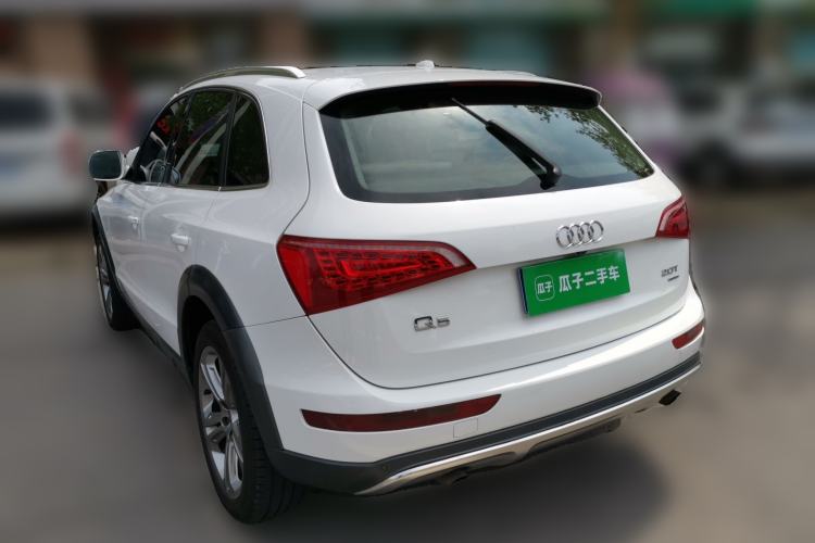 Used Audi Q5 2010 2.0TFSI Off-Road Version Rear Left 45 Deg