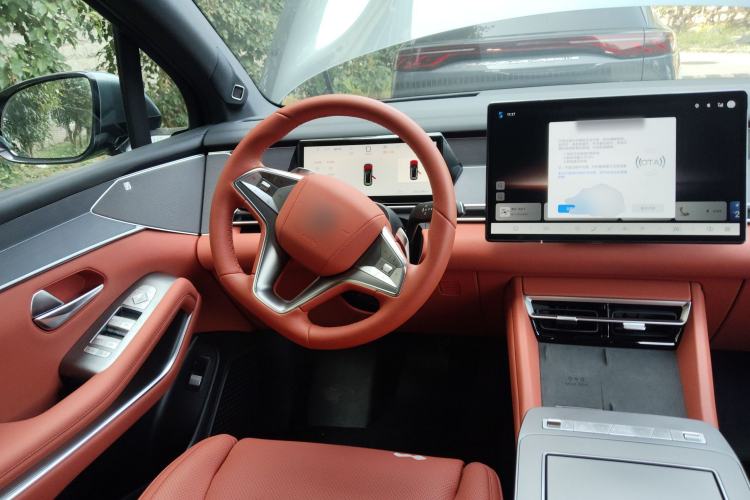 Used BYD Tang L 2025 DM 175KM Drone Player Edition
