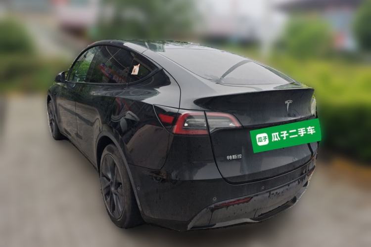Used Tesla Model Y 2023 Rear-Wheel-Drive Version
