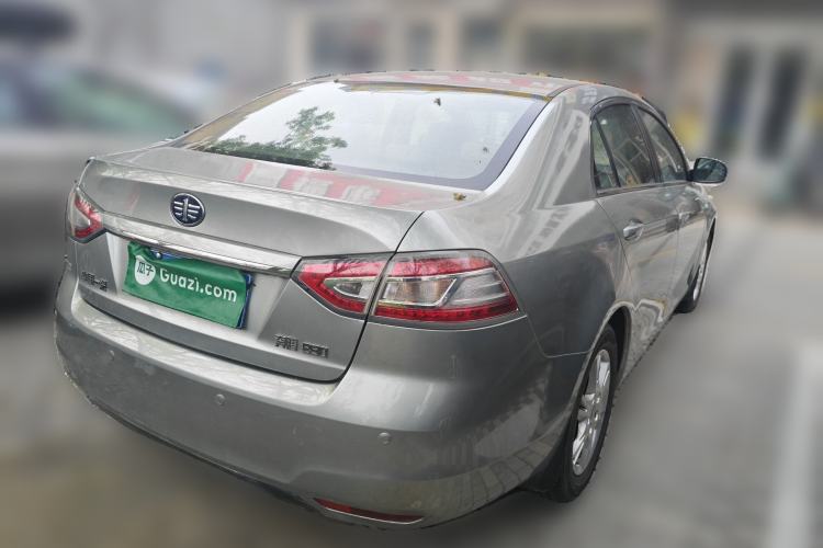 Used Bestune B90 2012 2.0L manual Comfort trim level
