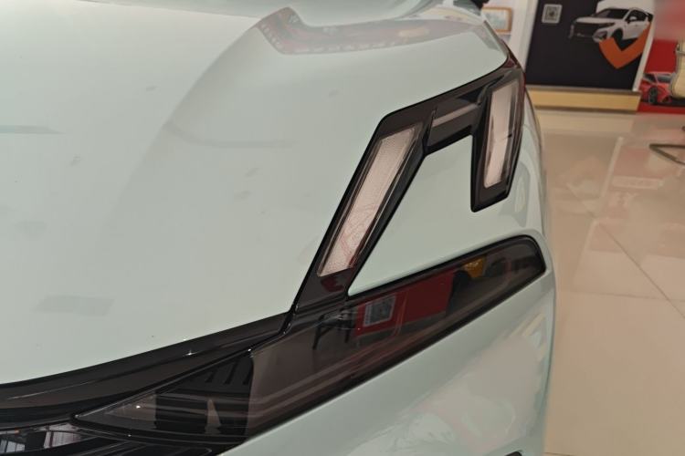 Used Lynk & Co 06 EM-P 2023 EM-P 126 Long-Range Halo