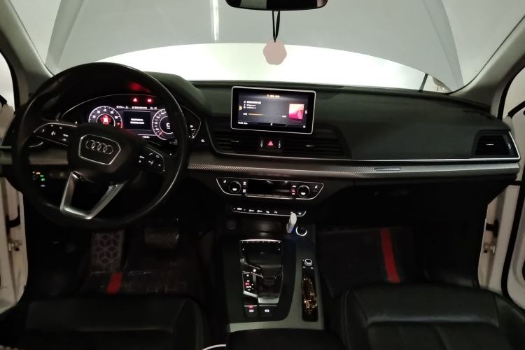 Used Audi Q5L 2020 45 TFSI Prestige Fashion Model Center Console