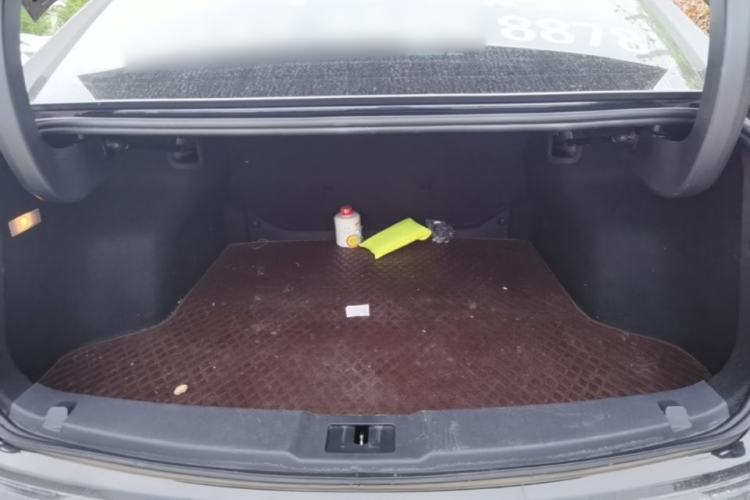 Used Hongqi E-QM5 2023 560km PLUS Trunk