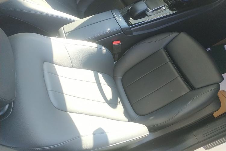 Used Mercedes-Benz A-Class 2021 A 200 L Sport Sedan Fashion Model