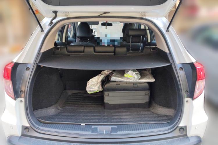 Used Honda Vezel 2016 1.8L CVT Front-Wheel Drive Pioneer Edition
