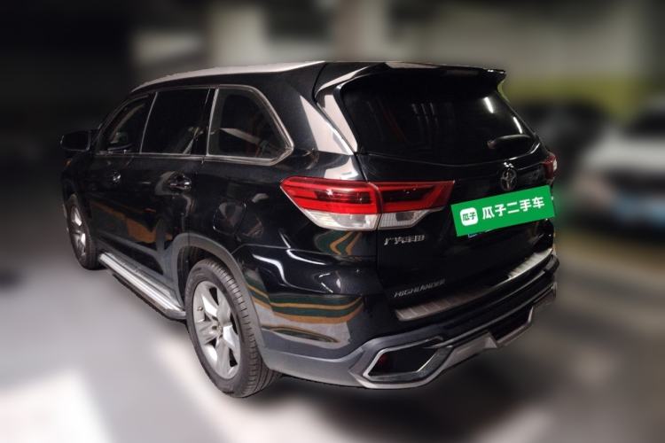 Used Toyota Highlander 2018 2.0T Four-Wheel Drive Luxury Version 7 Seats China VI Standard
