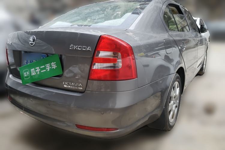 Used Skoda Octavia 2015 Classic Model 1.6L Manual Yijie Edition