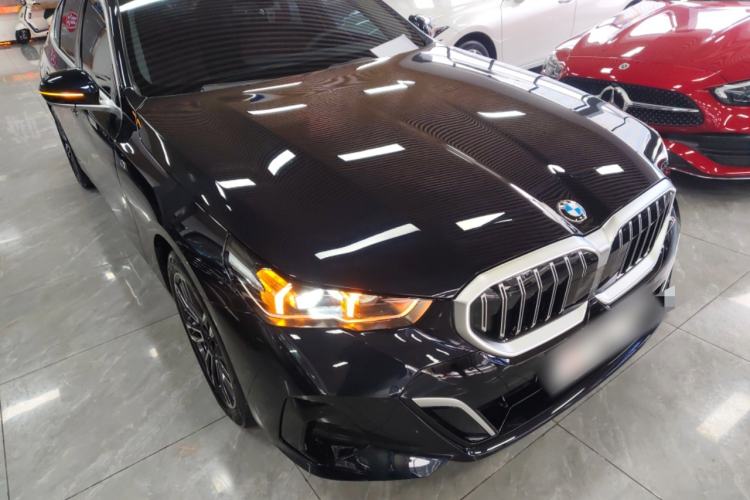 Used BMW 5 Series 2025 525Li M Sport Package
